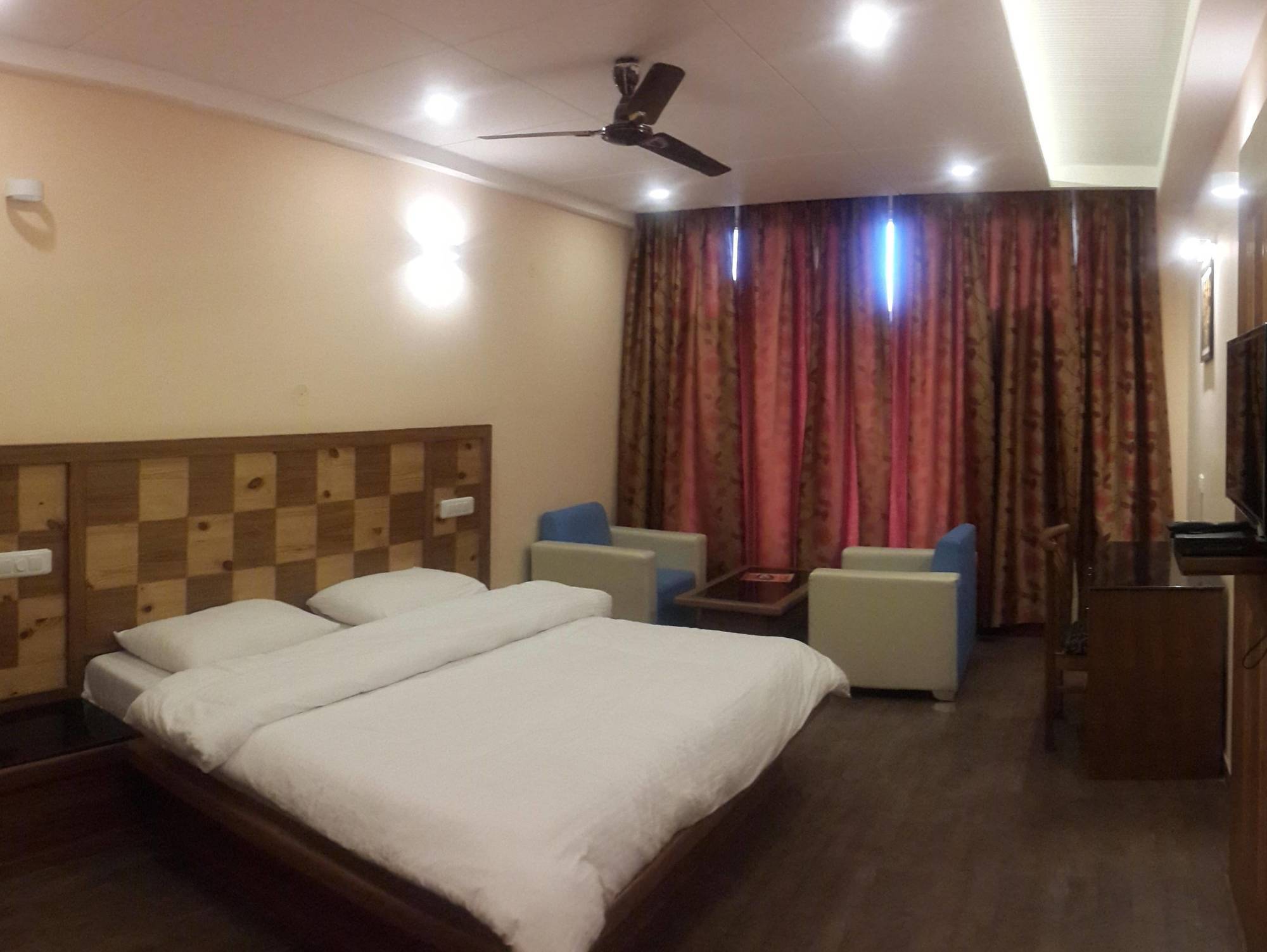 Hotel Shivalik Kasauli Eksteriør bilde